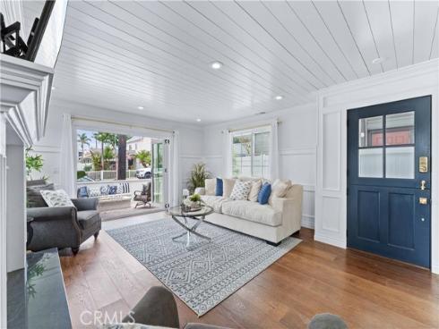 208  Indianapolis   Avenue, Huntington Beach, CA