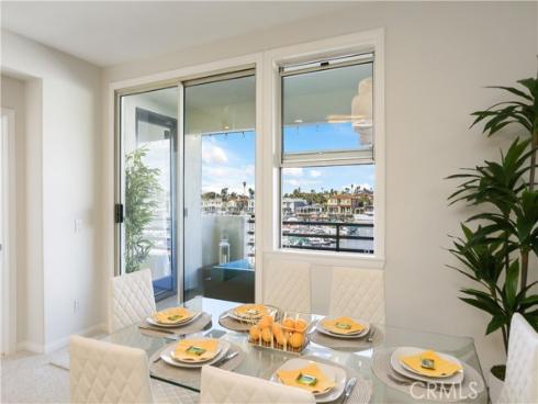 4165 Warner 202 Avenue, Huntington Beach, CA