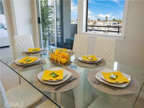 4165 Warner 202 Avenue, Huntington Beach, CA