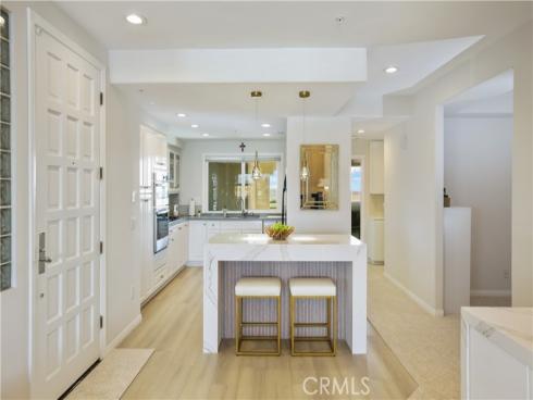 4165 Warner 202 Avenue, Huntington Beach, CA