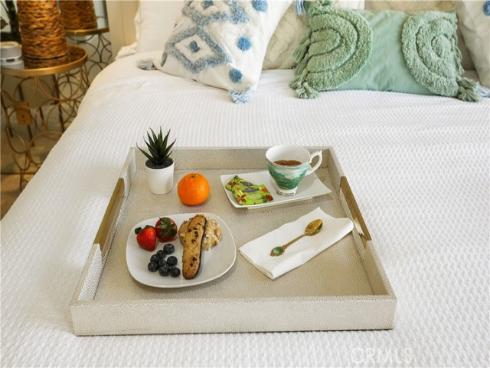 4165 Warner 202 Avenue, Huntington Beach, CA