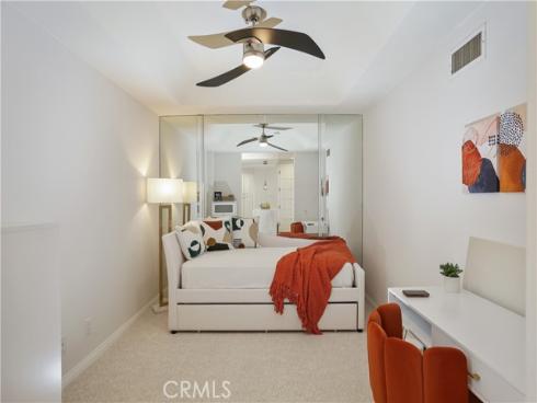 4165 Warner 202 Avenue, Huntington Beach, CA