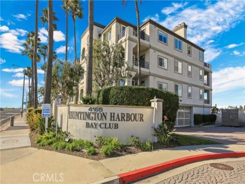 4165 Warner 202 Avenue, Huntington Beach, CA