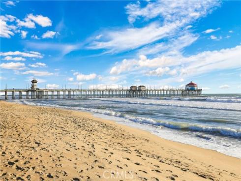 4165 Warner 202 Avenue, Huntington Beach, CA