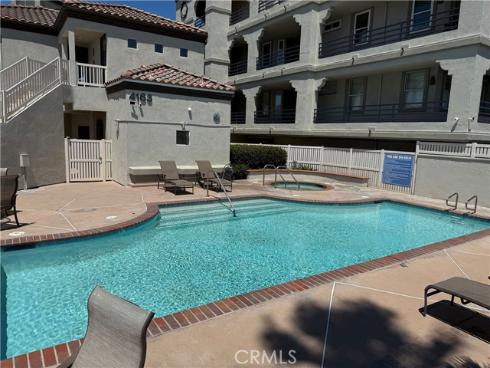 4165 Warner 202 Avenue, Huntington Beach, CA