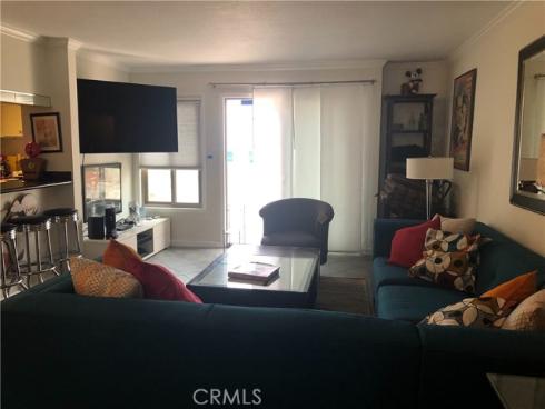 711  Pacific Coast  303 , Huntington Beach, CA