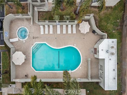 17641  Sergio  203  Circle, Huntington Beach, CA