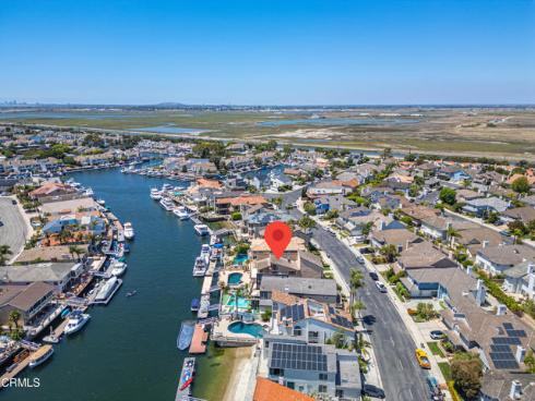 16181  Santa Barbara   Lane, Huntington Beach, CA