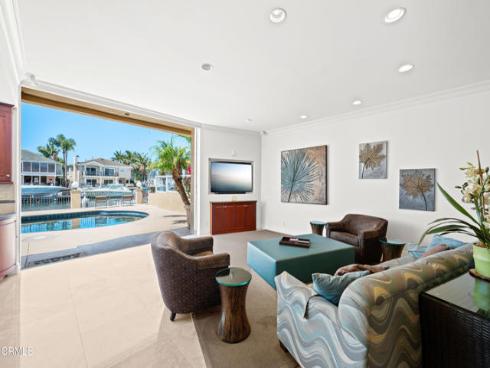 16181  Santa Barbara   Lane, Huntington Beach, CA