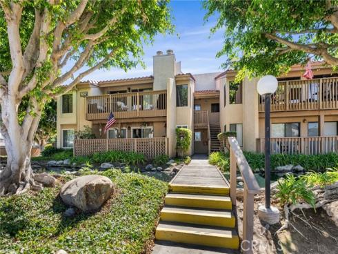 16512 Blackbeard 200 Lane, Huntington Beach, CA