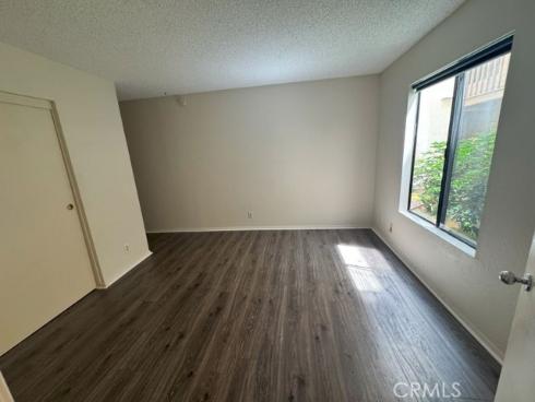 4831  Lago  102  Drive, Huntington Beach, CA