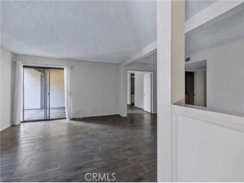 4831  Lago  102  Drive, Huntington Beach, CA