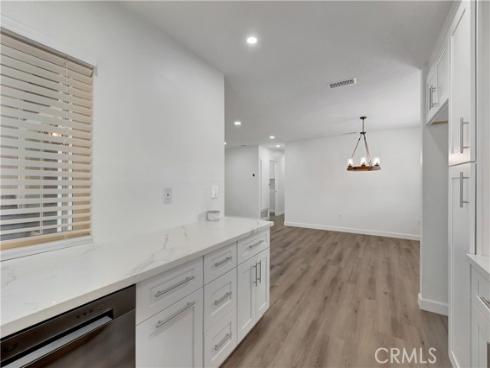 6672  Sun  B  Drive, Huntington Beach, CA