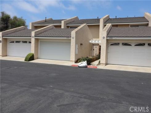 18507  Pueblo   Circle, Huntington Beach, CA