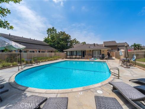 7921  Nomad   Circle, Huntington Beach, CA