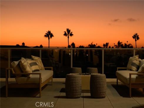 414  Main  400 , Huntington Beach, CA