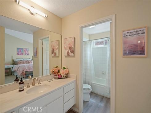 19581  Pompano Ln  107 , Huntington Beach, CA