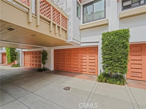 19581  Pompano Ln  107 , Huntington Beach, CA