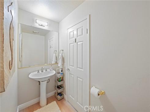 19581  Pompano Ln  107 , Huntington Beach, CA