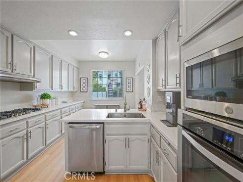 19581  Pompano Ln  107 , Huntington Beach, CA