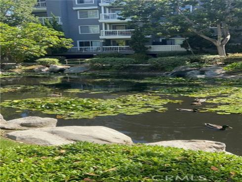 20301  Bluffside  D401  Circle, Huntington Beach, CA