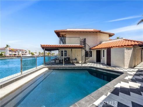 16352  Maruffa Circle  , Huntington Beach, CA