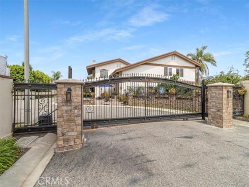 17182  Hillside   Circle, Huntington Beach, CA