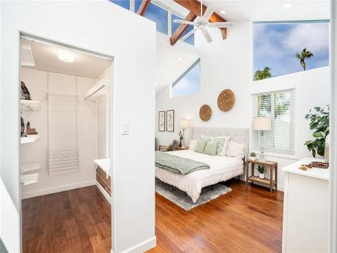 118  Adams   Avenue, Huntington Beach, CA