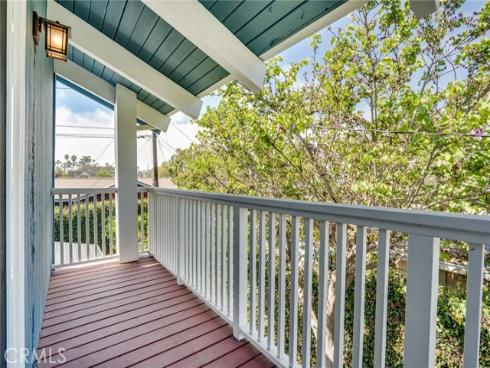 118  Adams   Avenue, Huntington Beach, CA