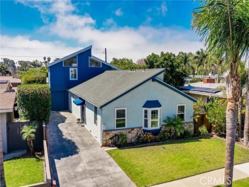 118  Adams   Avenue, Huntington Beach, CA