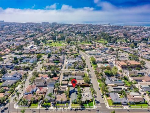 118  Adams   Avenue, Huntington Beach, CA