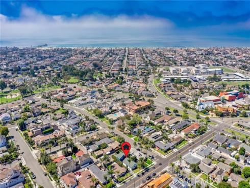 118  Adams   Avenue, Huntington Beach, CA