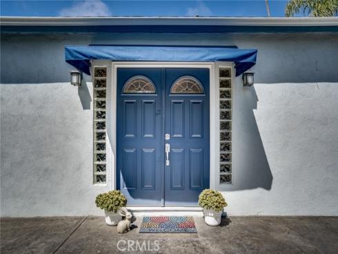 118  Adams   Avenue, Huntington Beach, CA