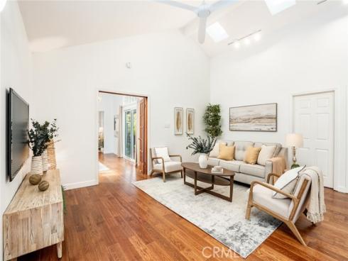 118  Adams   Avenue, Huntington Beach, CA