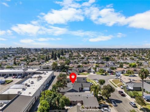 15072 Sussex Circle, Huntington Beach, CA