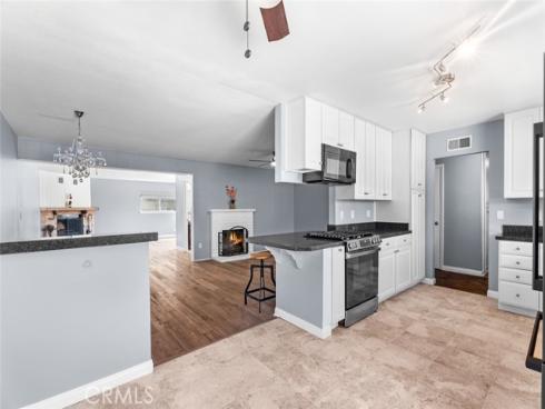 15072 Sussex Circle, Huntington Beach, CA