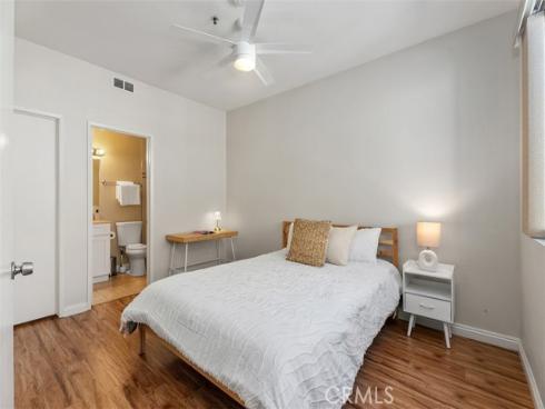 17722  Sergio Circle  CI104 , Huntington Beach, CA