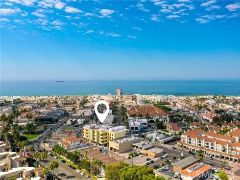 414  Main  420  Street, Huntington Beach, CA