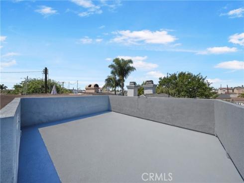 1208  California   Street, Huntington Beach, CA