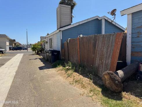 219  Portland   Avenue, Huntington Beach, CA