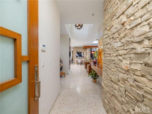 1112  Park   Street, Huntington Beach, CA