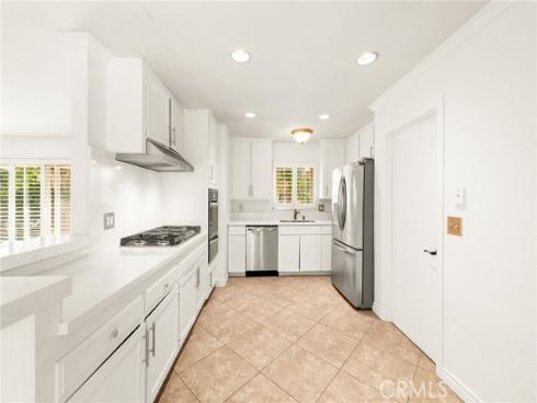 20401  Somerville   Lane, Huntington Beach, CA