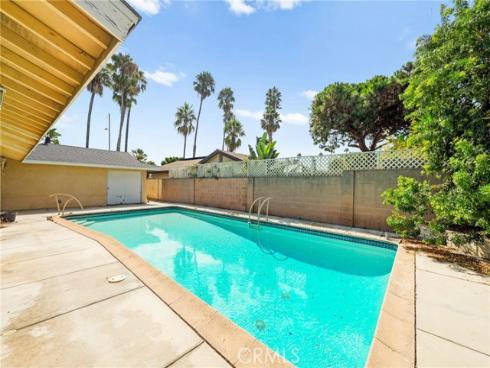 20401  Somerville   Lane, Huntington Beach, CA