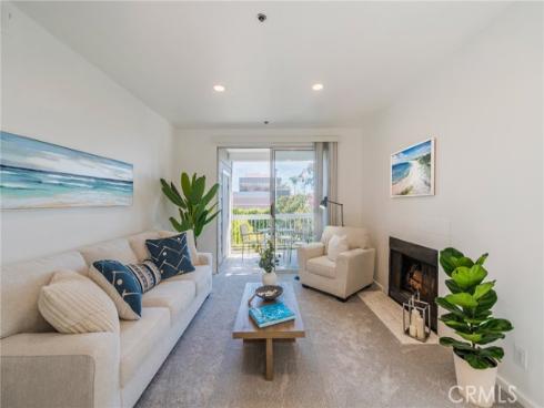 20371  Bluffside  B214  Circle, Huntington Beach, CA