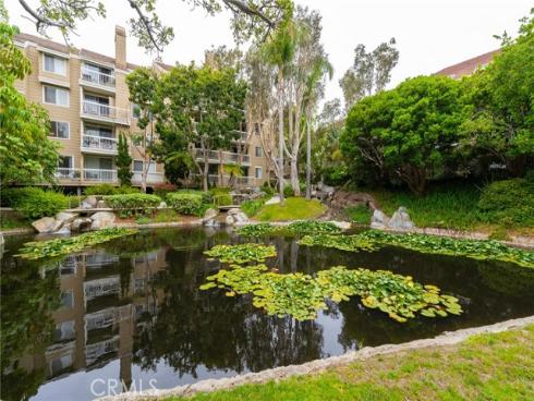 20371  Bluffside  B214  Circle, Huntington Beach, CA