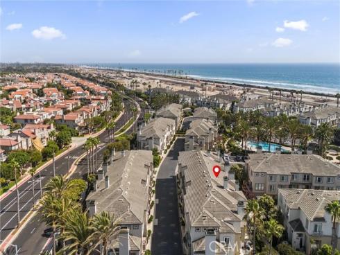 19271  Surfwave Drive  , Huntington Beach, CA