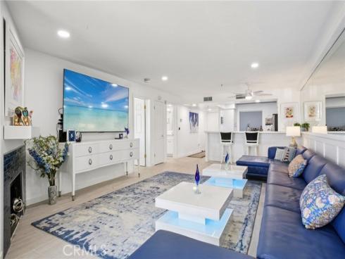 200  Pacific Coast  130 , Huntington Beach, CA