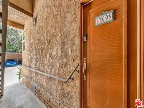 17009 Bluewater 88 Lane, Huntington Beach, CA