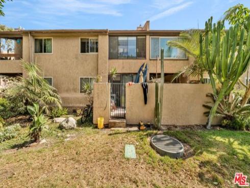 17009 Bluewater 88 Lane, Huntington Beach, CA