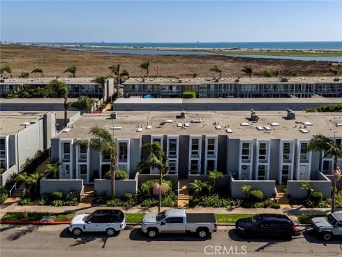 4006  Aladdin   Drive, Huntington Beach, CA